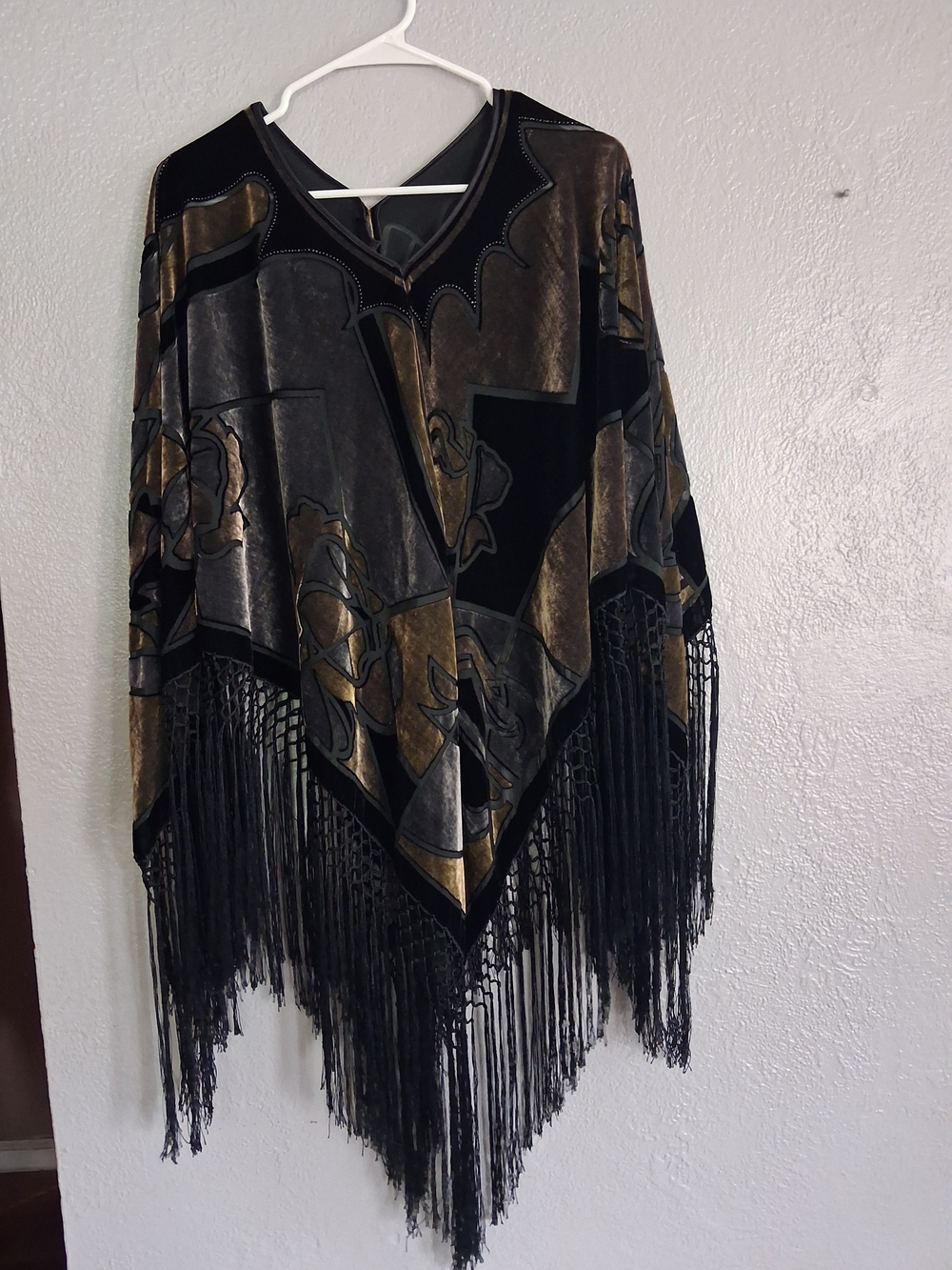Vintage Black and Bronze Velvet Butnout Gypsey Festival Fringe Poncho  OS